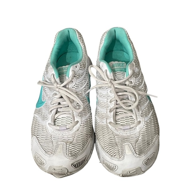 Nike Women’s Air Max Torch 4 Cross Training Sneakers Size 11 - Picture 2 of 10